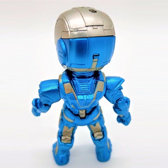 Pepper Potts Mini Action Figure - Picture 4 of 4